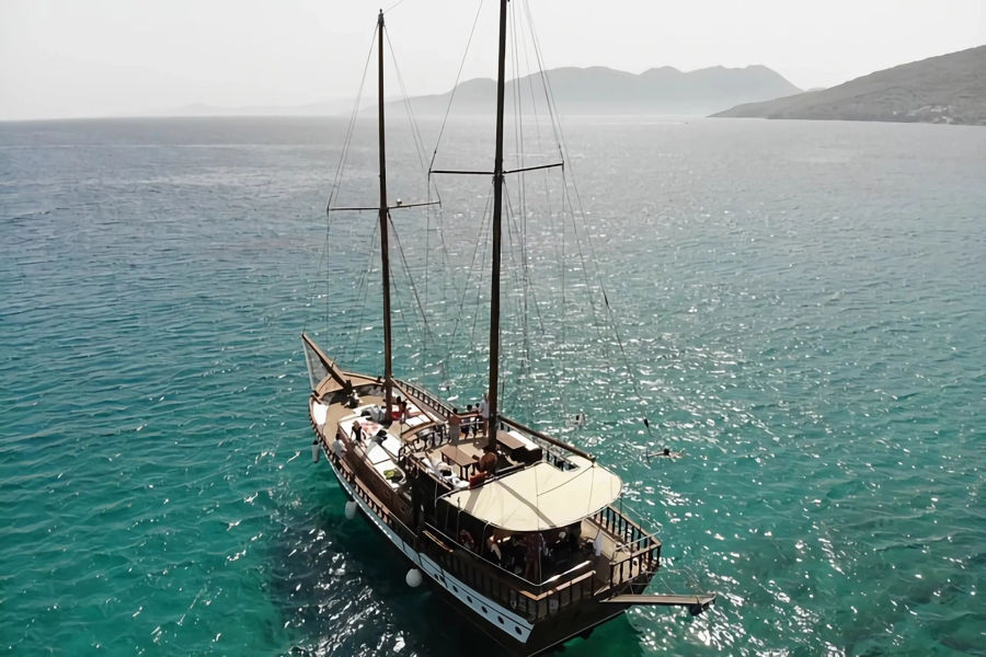 Luxury Private Cruise to Agistri, Moni, and Aegina - Full Day with Lunch & Drinks Golden Yachting and Sailing
