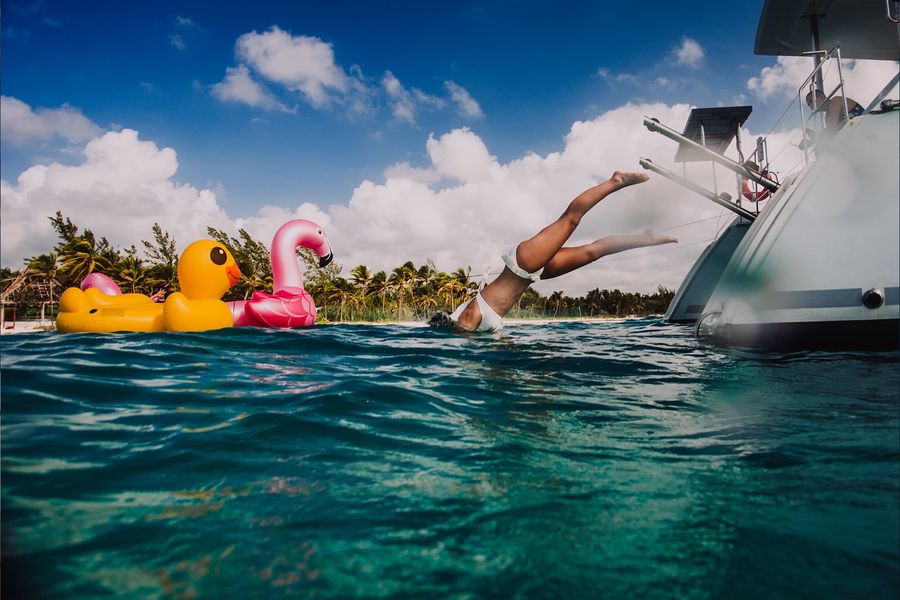 Coast_and_relax_half-day_cruise_in_Cozumel_private_yacht_Events_on_Board_