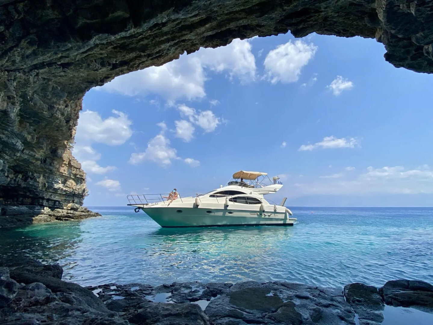 Azimut 42 Private Cruise in Crete – Elounda & Spinalonga | Events on Board