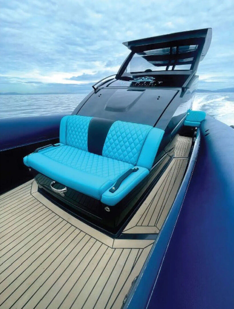Stylish Zen 40 rib boat sailing on a cloudy day, part of the island hopping trip from Mykonos to Paros by Events on Board.
