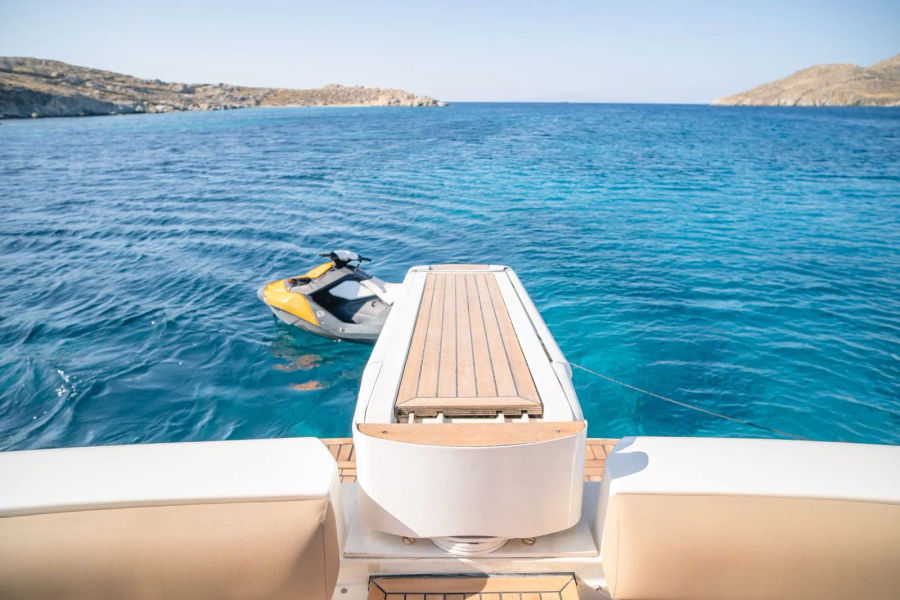Mykonos Yacht Charter – Ferretti 620 Cruise to Delos & Rhenia or South Beaches | Half-Day or Full-Day Events on Board