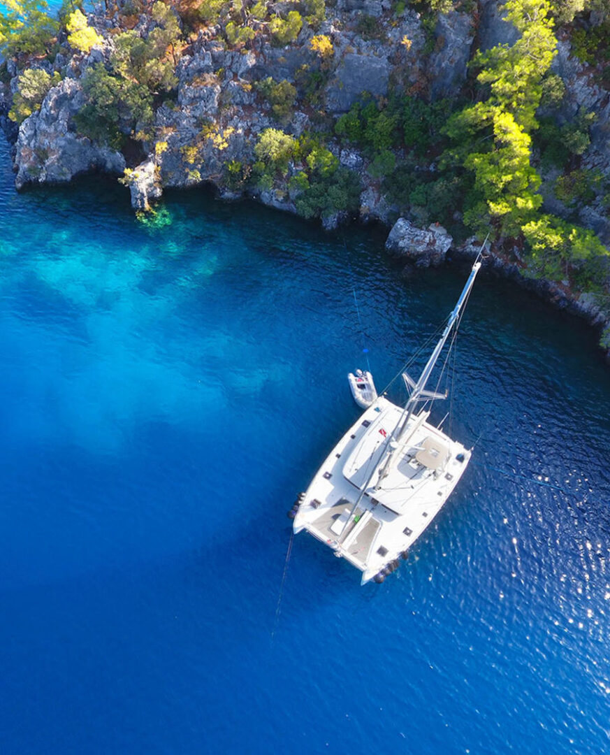 Naxos snorkeling and Events On Board a lagoon 400 cruise to hidden coves of naxos Golden Yachting and Sailing